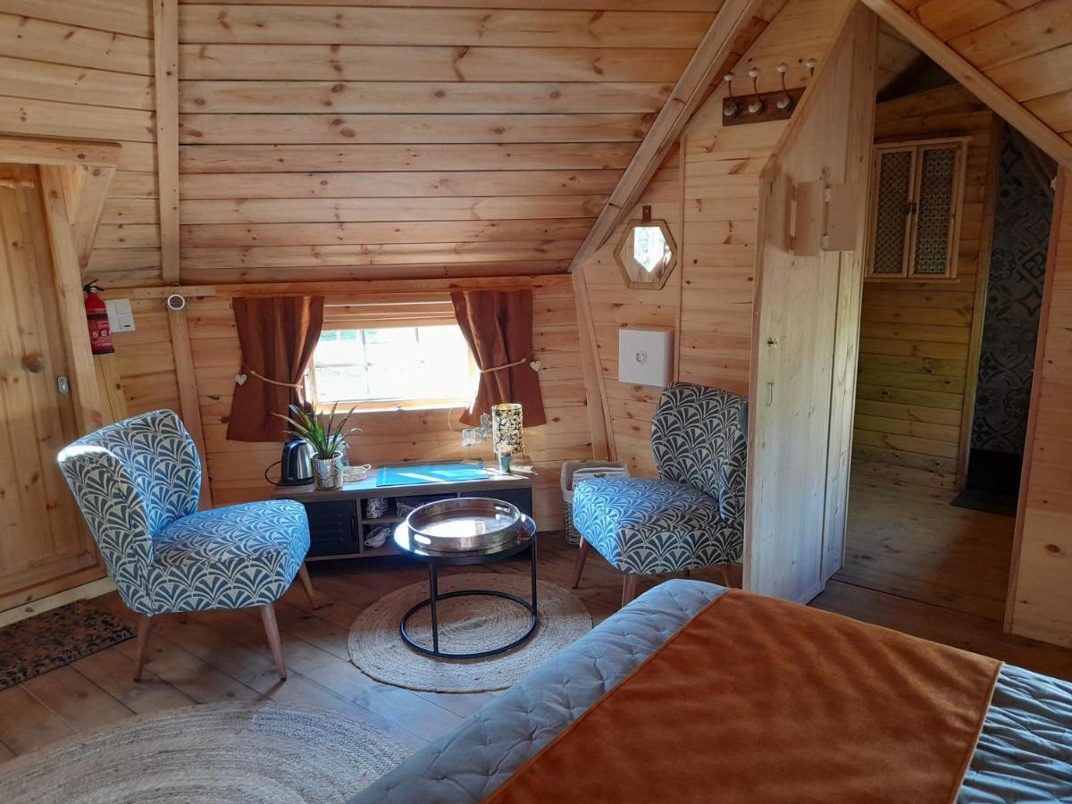 A L'Oree Du Cedre Hotell Pouzauges Eksteriør bilde